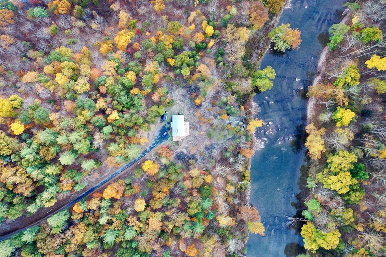 Cabins (United States of America, Great Cacapon, West Virginia)