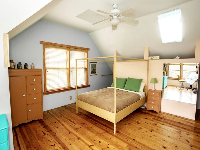 Log Cabins (Athens, Ohio, United States)