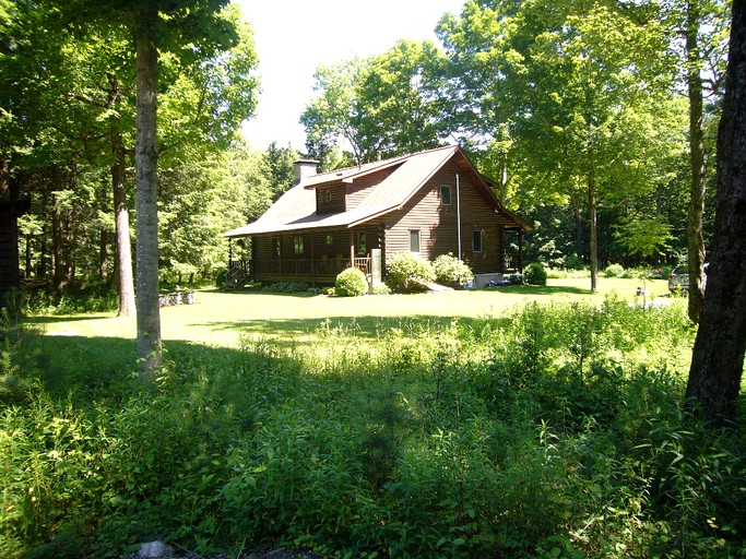 Cabins (Lake Hill, New York, United States)