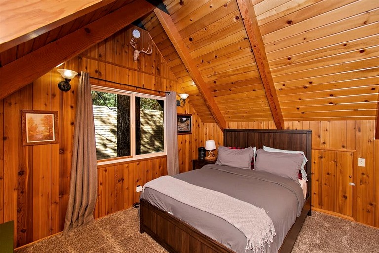 Cabins (United States of America, Big Bear Lake, California)