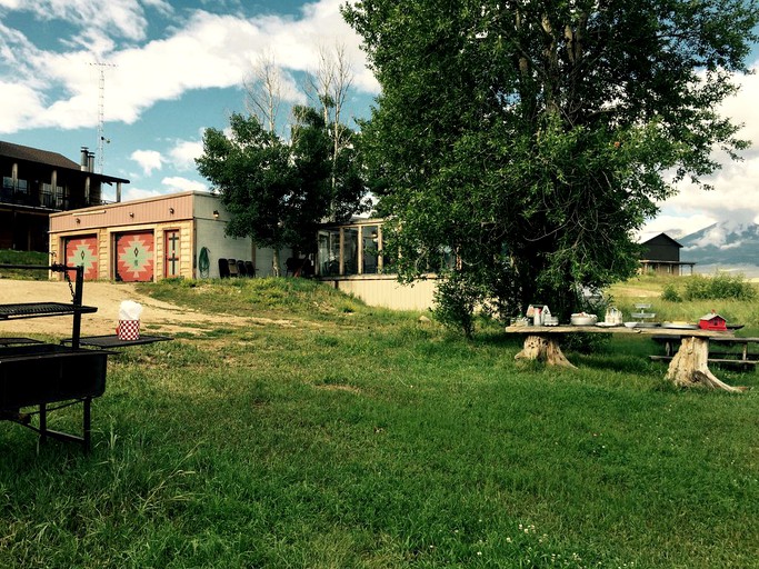 Lois Woods Properties Private Lodge, Cabins, Westcliffe, United