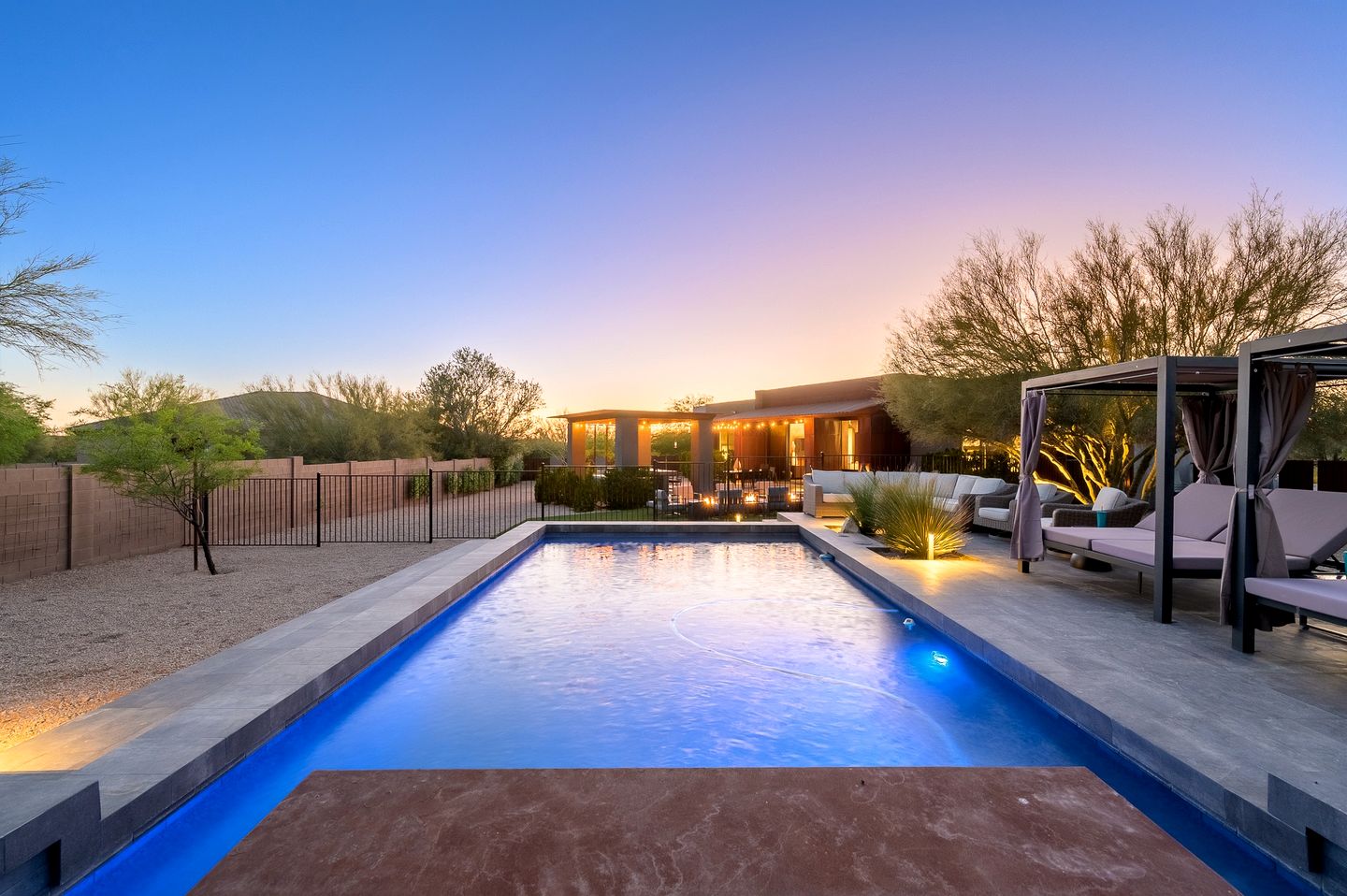 Indescribable Villa with Outstanding Interior and Exterior in Cave Creek, Arizona