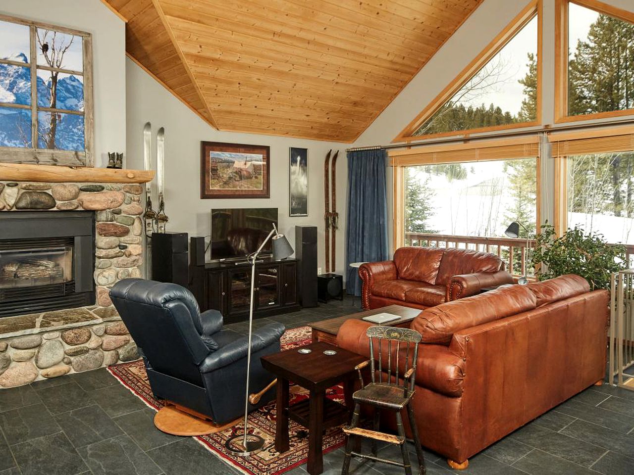 Ski Cabin with Hot Tub in Big Sky, Montana