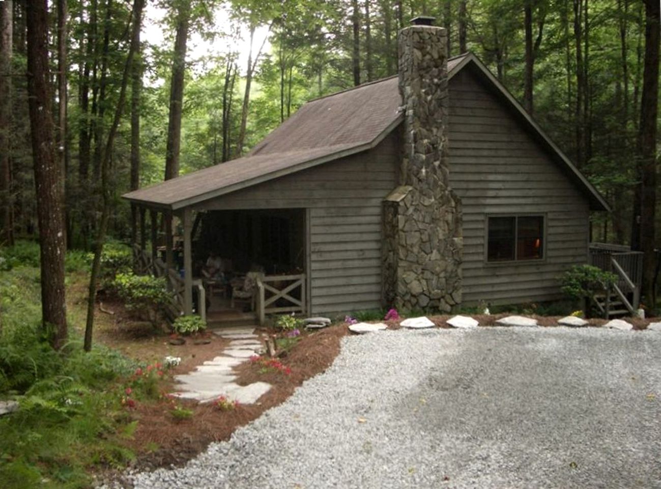 Rustic Cabin Rental Near Highlands North Carolina