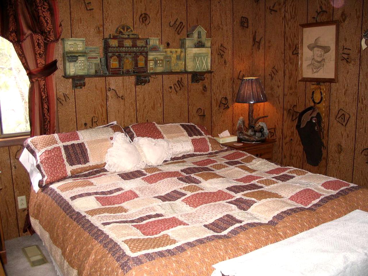 Western-Style Room on Ranch near Whitefish, Montana