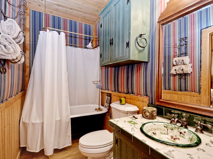 Cottages (Floresville, Texas, United States)