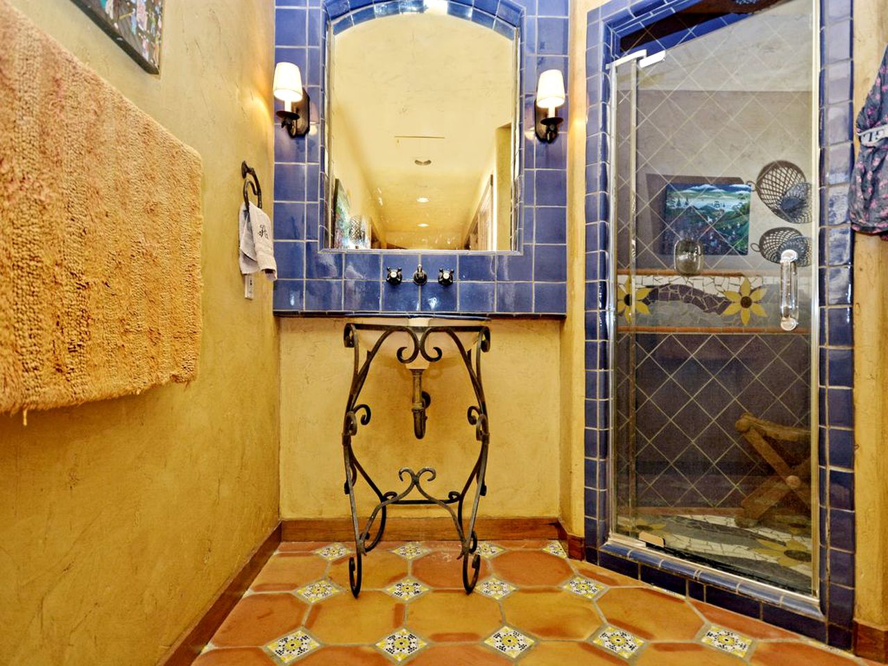 Luxury Vacation Rental with a Private Hot Tub and Pool near San Antonio, Texas