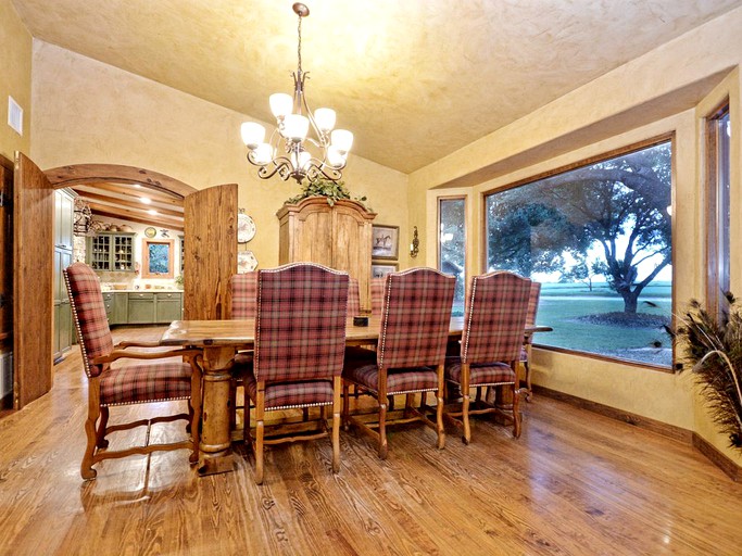 Cottages (Floresville, Texas, United States)