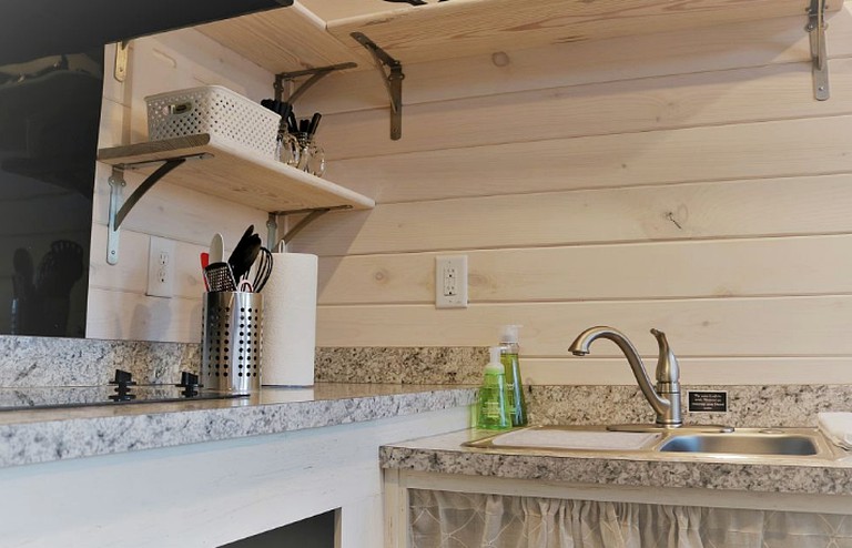 Tiny Houses (Charlotte, North Carolina, United States)