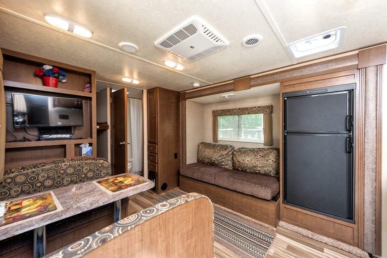 Caravans (Charlotte, North Carolina, United States)