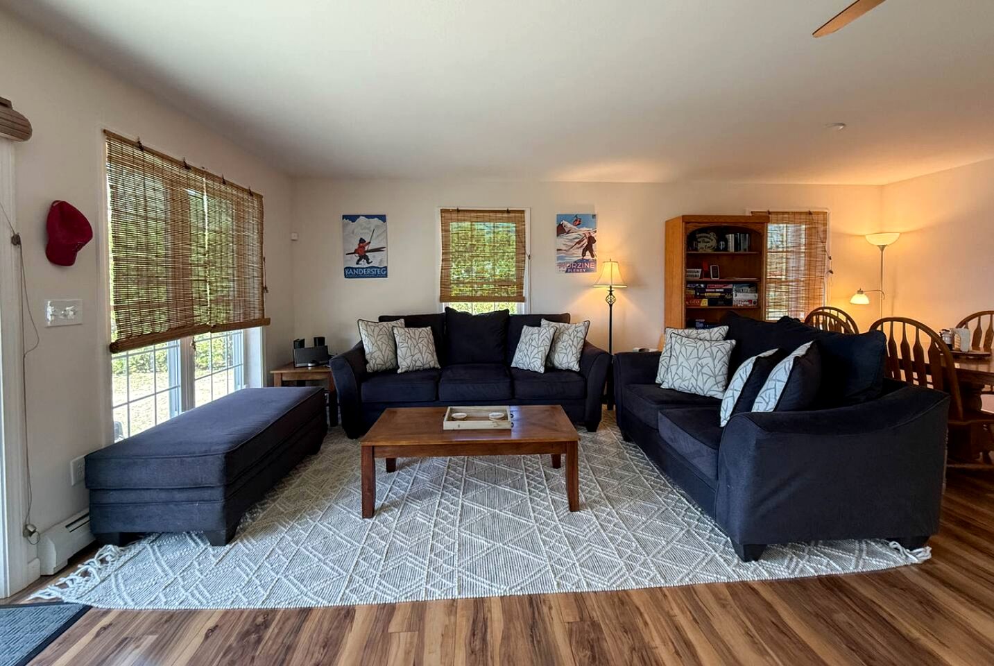 Serene Waterfront Four-Bedroom Retreat in Conway, New Hampshire with Pequawket Pond Views