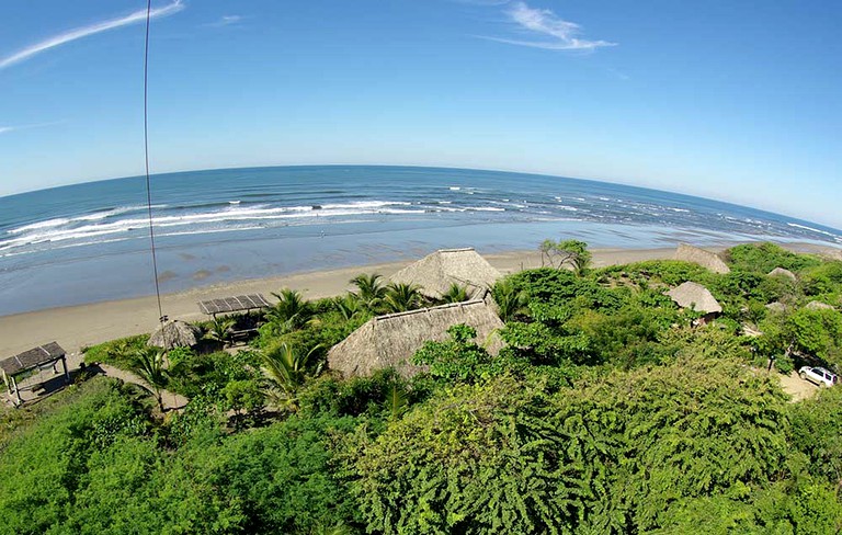 Huts (Managua, Managua, Nicaragua)