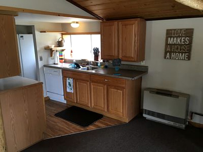 Cabins (Bailey, Colorado, United States)