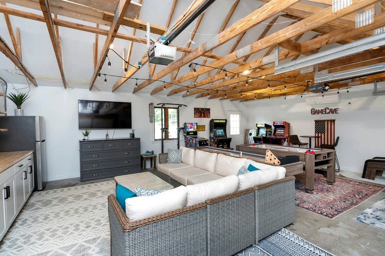 Cabins (United States of America, Afton, Virginia)