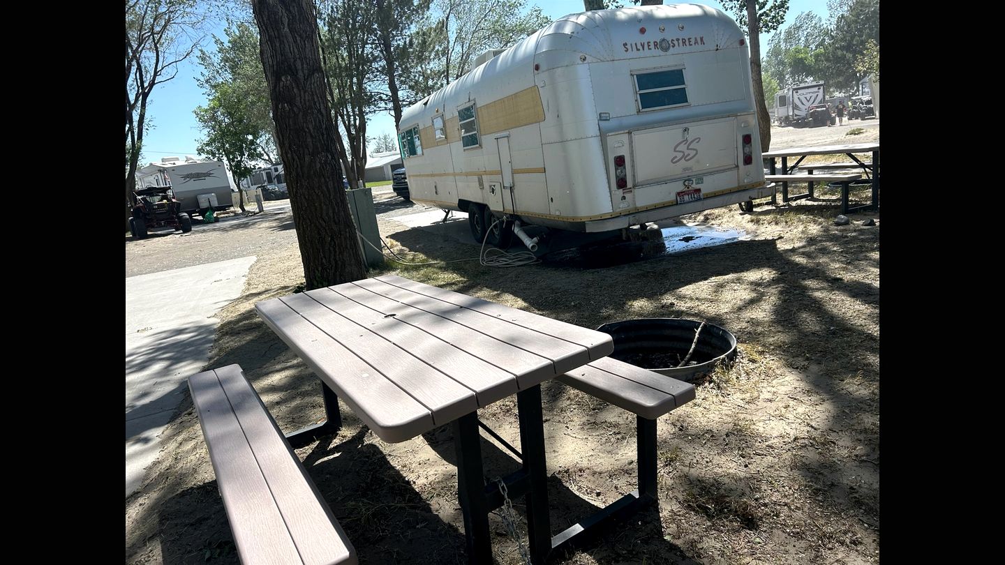 Lovely Airstream Amazing for a Glamping Getaway in Idaho