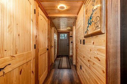 Lovely Cabin Nestled into the Woods in Oklahoma - Photo 3