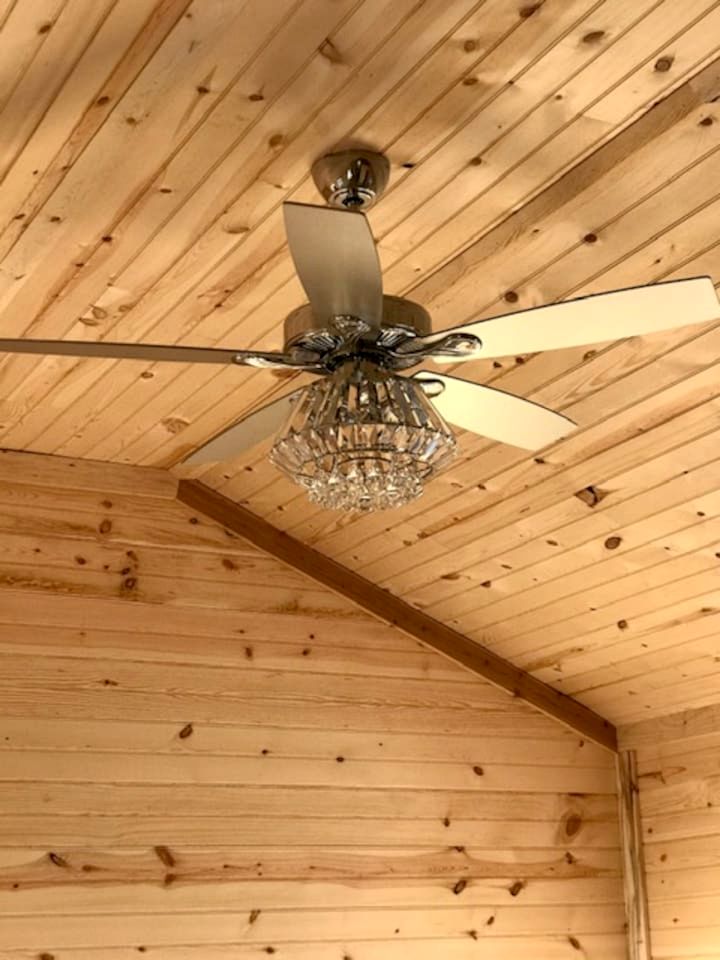 Lovely Cabin Rental in Fredericksburg with a Hot Tub