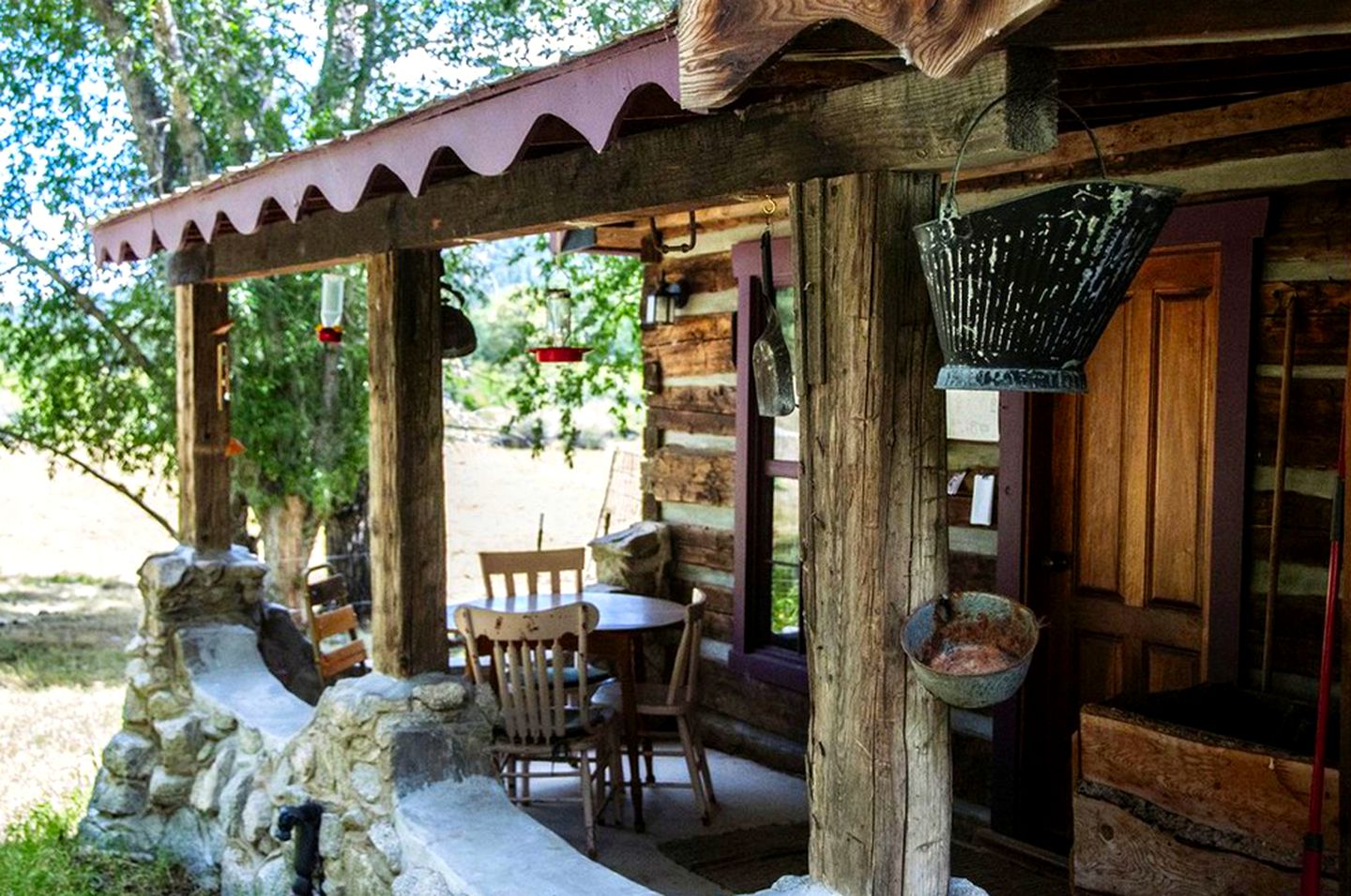 Lovely Cabin Rental with an Antique Iron Tub near Nathrop, Colorado