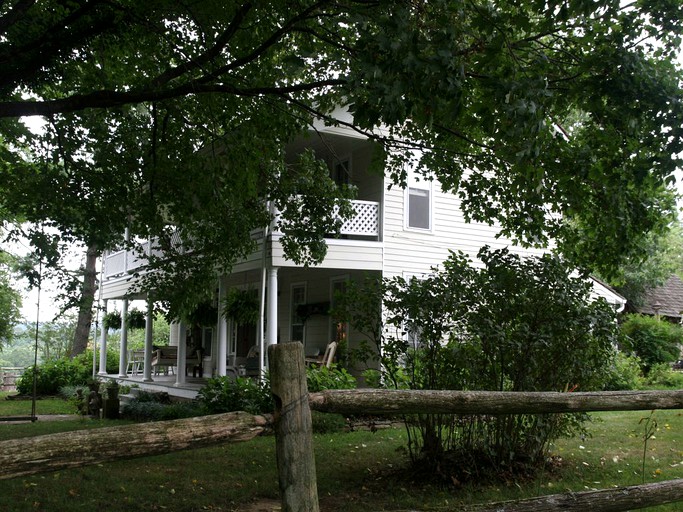 Vacation Rentals (Wesley, Arkansas, United States)