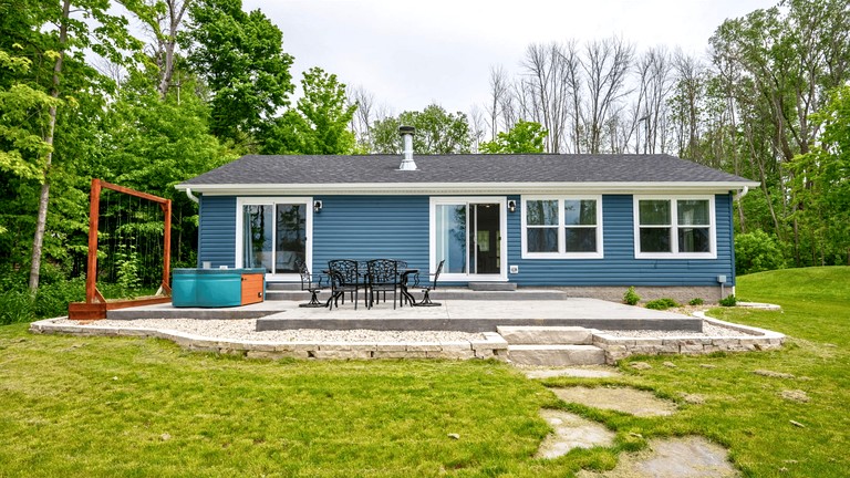 Cottages (United States of America, Brussels, Wisconsin)
