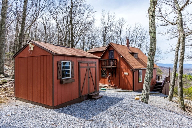 Cabins (United States of America, Capon Bridge, West Virginia)