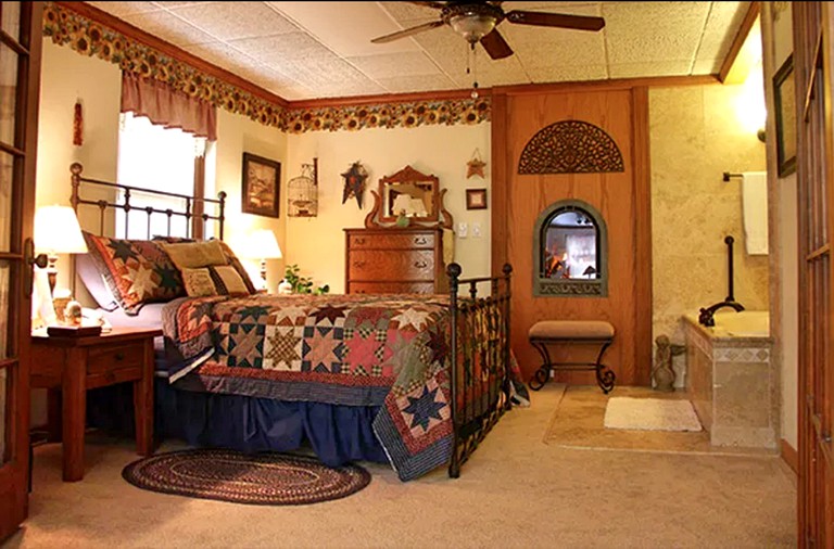 Nature Lodges (Lincoln, Nebraska, United States)