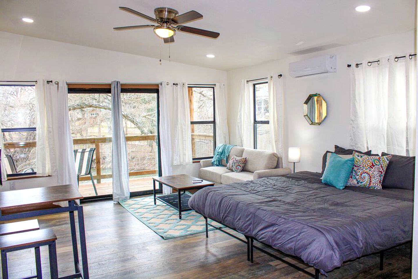Lovely Riverside Cabin Rental in New Braunfels, for Memorable Vacations in Texas
