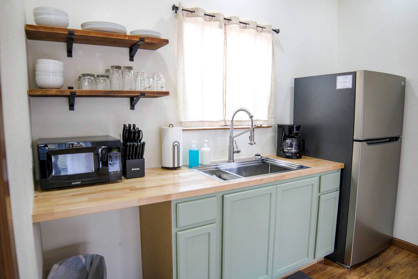 Lovely Riverside Cabin Rental in New Braunfels, for Memorable Vacations in Texas
