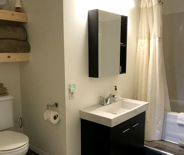 Vacation Rentals (Ucluelet, British Columbia, Canada)