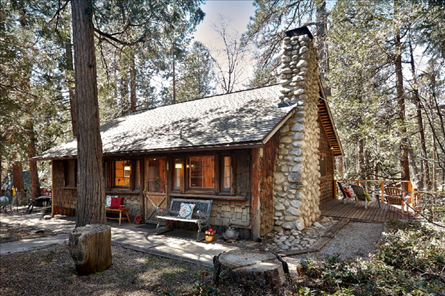 Rustic Cabin Rental In Idyllwild California