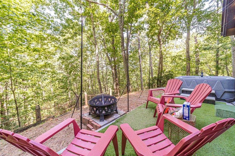 Cabins (United States of America, Clarkesville, Georgia)