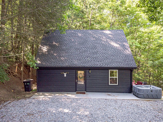 Cabins (United States of America, Clarkesville, Georgia)