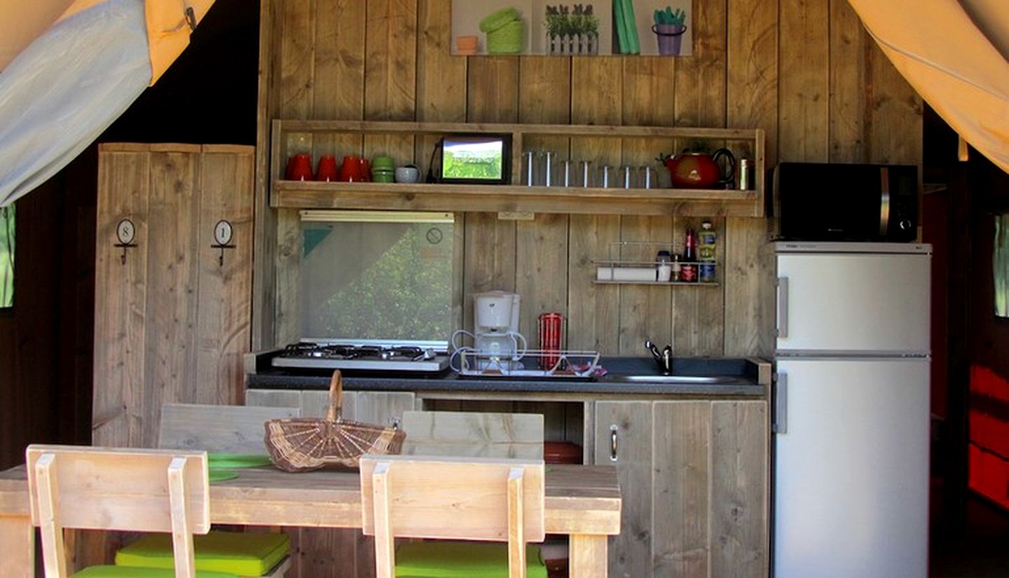 Lovely Tented Cabins with Private Terraces in Saires, France