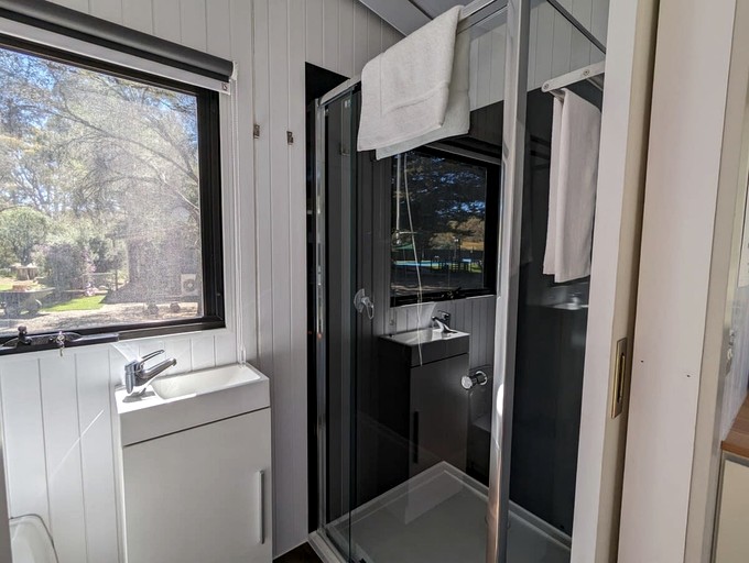 Tiny Houses (Australia, Dadswells Bridge, Victoria)