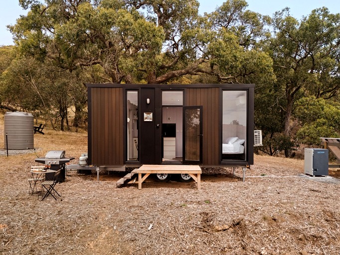 Tiny Houses (Australia, Chintin, Victoria)