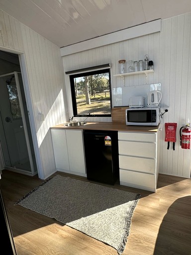 Tiny Houses (Australia, Lagoon Pocket, Queensland)