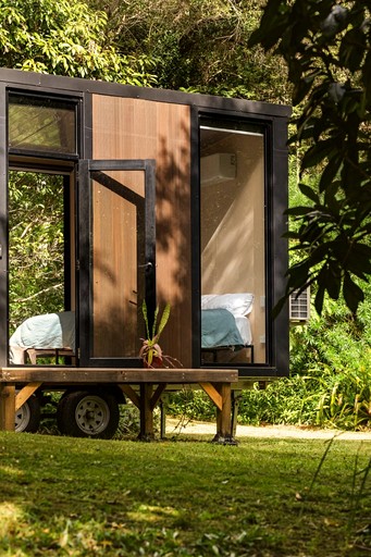 Tiny Houses (Australia, Bahrs Scrub, Queensland)