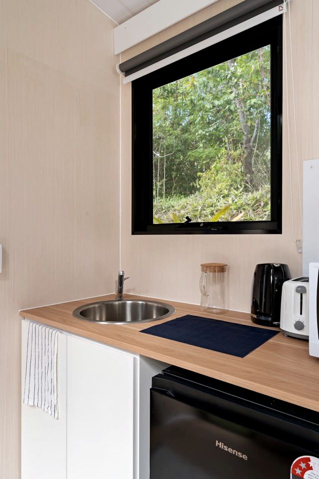 Lovely Tiny House Surrounded by Wildlife in Queensland