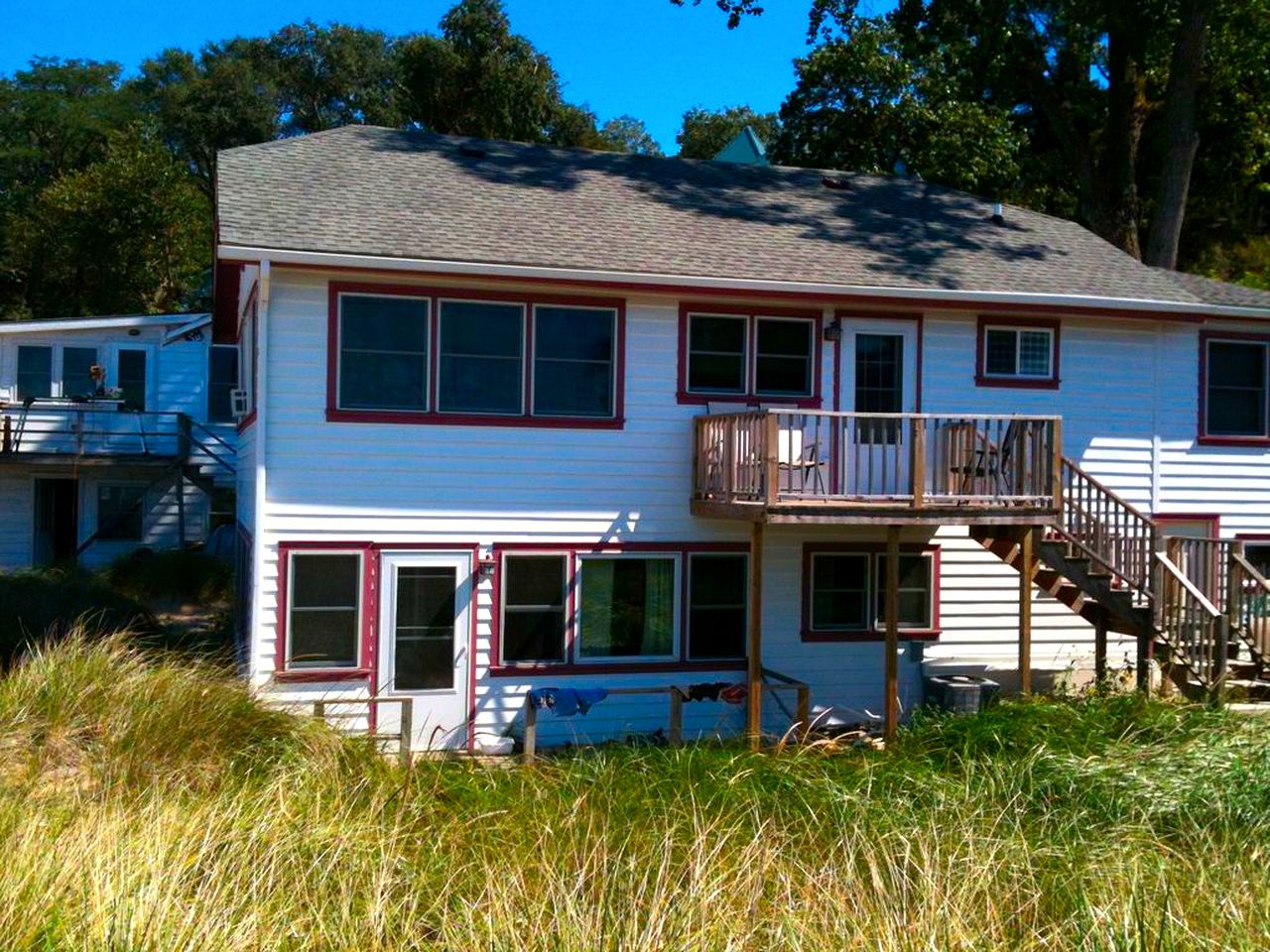 Lovely Waterfront Cottage Rental on the Indiana Dunes National Lakeshore, Indiana