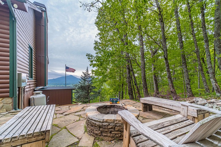Cabins (United States of America, Cleveland, Georgia)