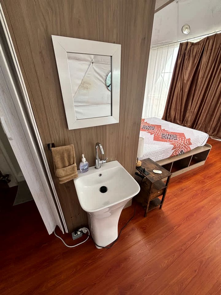 Romantic Nature Glamping Dome with Fire Pit & Fishing Access Near Denison, Texas