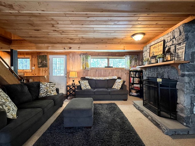 Cabins (United States of America, Fryeburg, Maine)