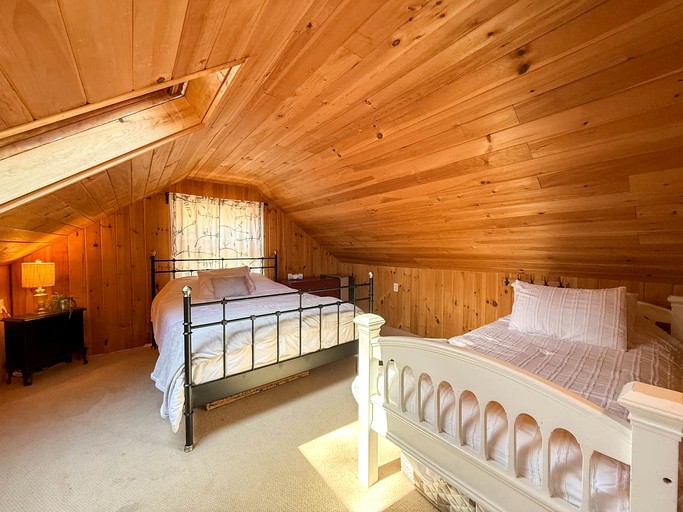 Cabins (United States of America, Fryeburg, Maine)