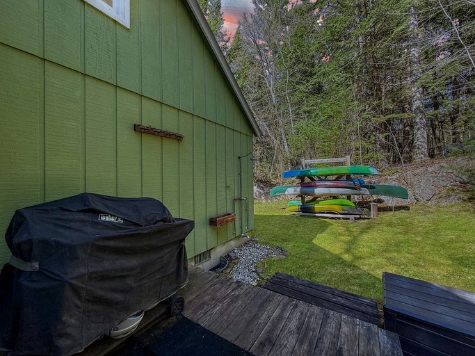 Cabins (United States of America, Fryeburg, Maine)