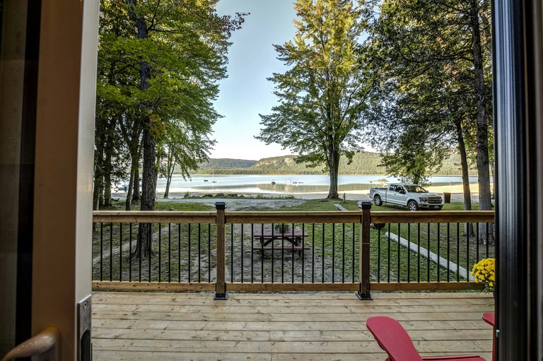 Tiny Houses (Canada, Petawawa, Ontario)