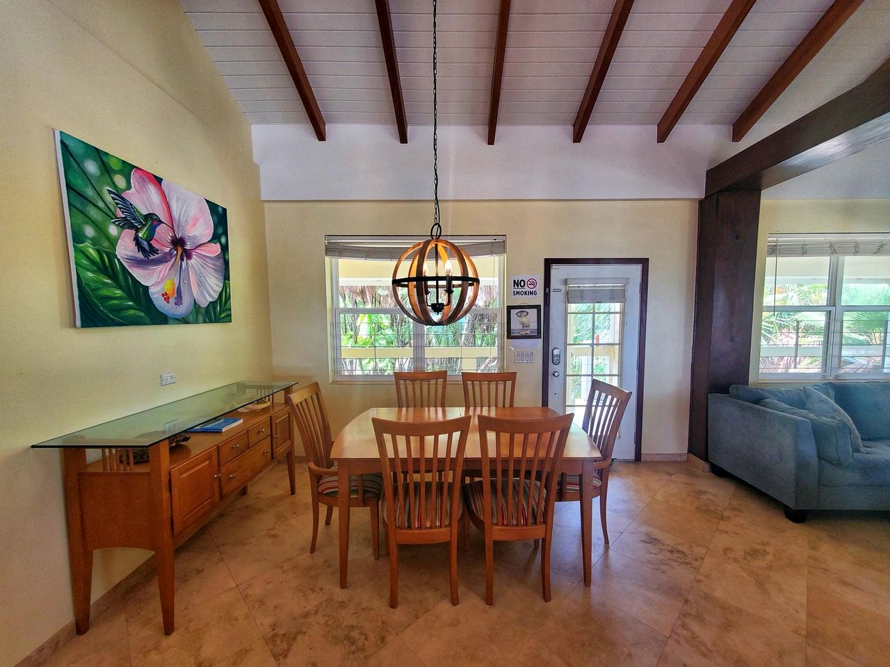 Beautiful Beach House with Swimming Pool and Gorgeous Ocean VIews in Belize City, Belize District