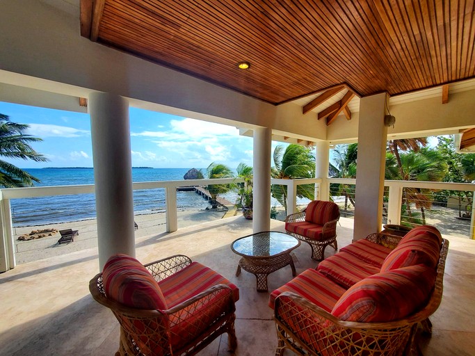 Beach Houses (Belize, Belize City, Belize District)