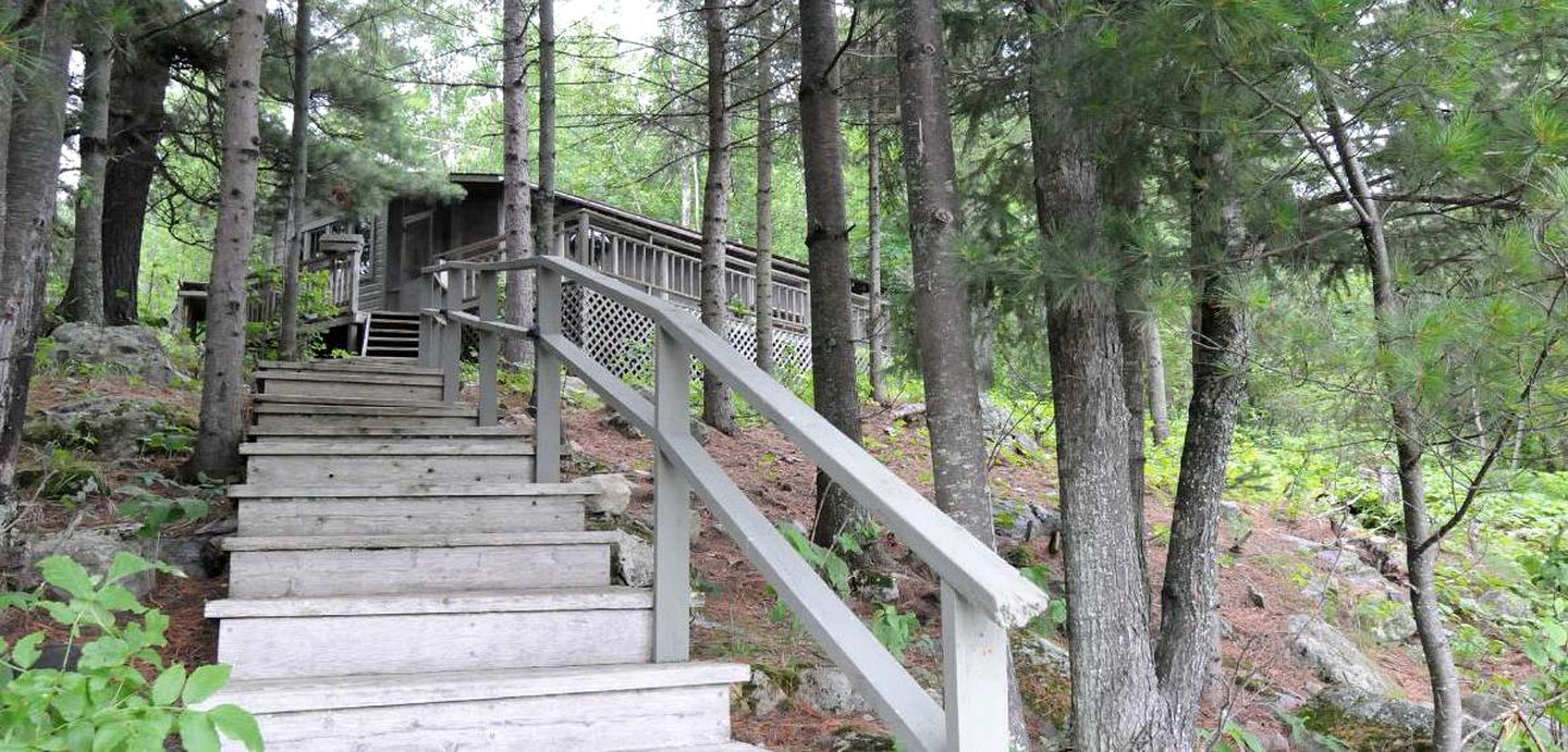 Lakeside Cabin Rental for a Romantic Getaway on Lake Vermilion, Minnesota