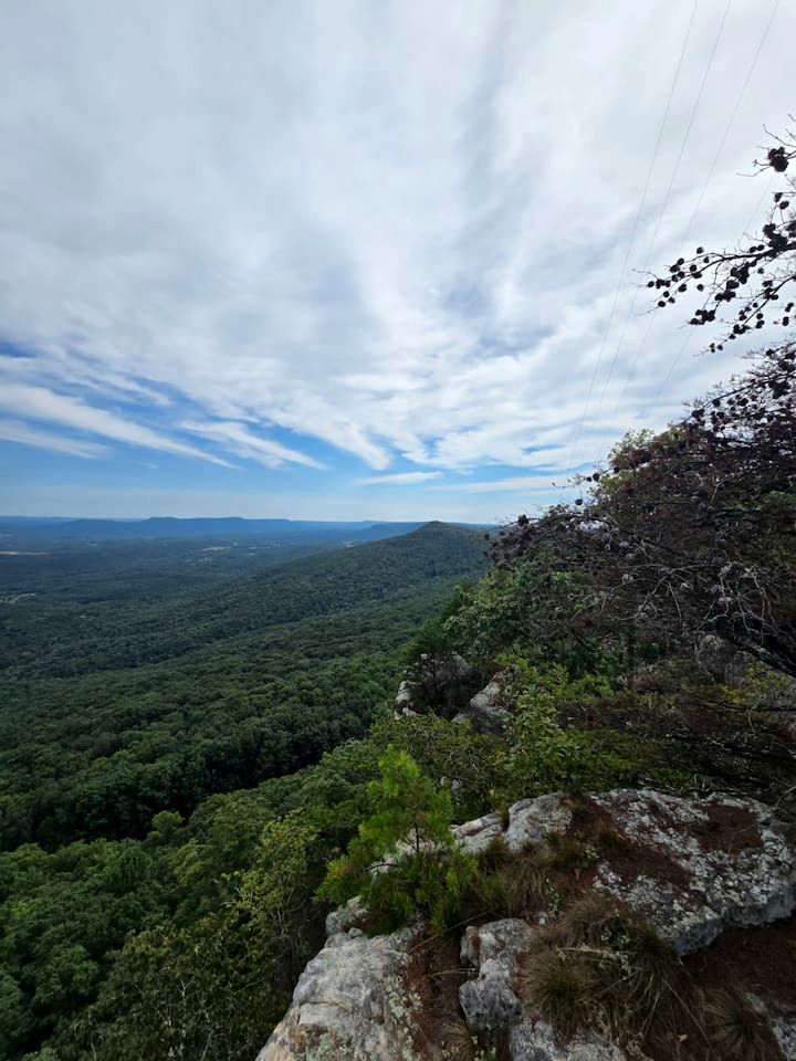 Beautiful Cabin with Spectacular Views for an Unforgettable Getaway in Nature near Rising Fawn, Georgia