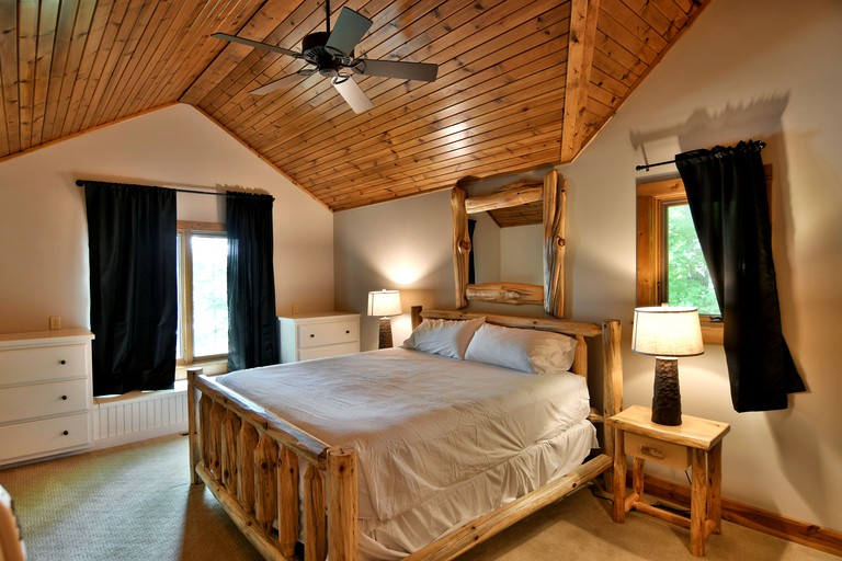 Log Cabins (United States of America, Hayward, Wisconsin)